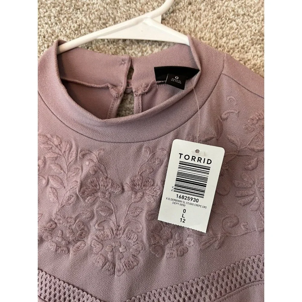 Torrid Studio Crepe Elberberry Tank Top Shirt Size Large (0) - Picture 3 of 6